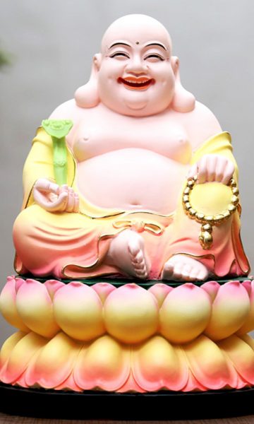 Phật Di Lặc cười trên đài sen