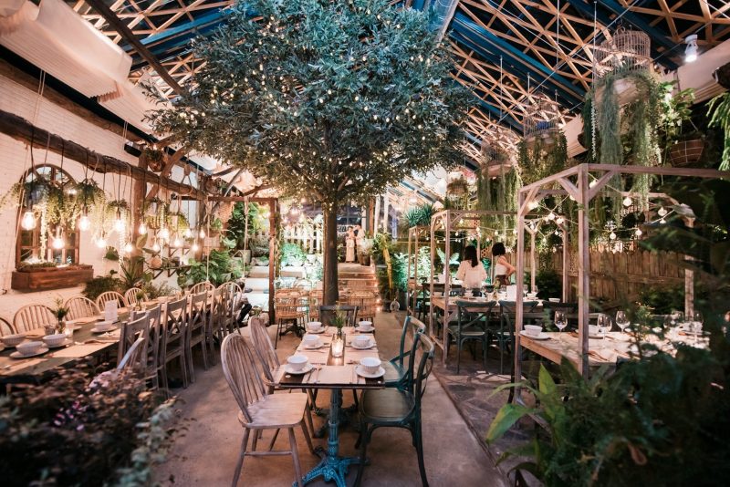 Ảnh quán cafe nhiều cây xanh