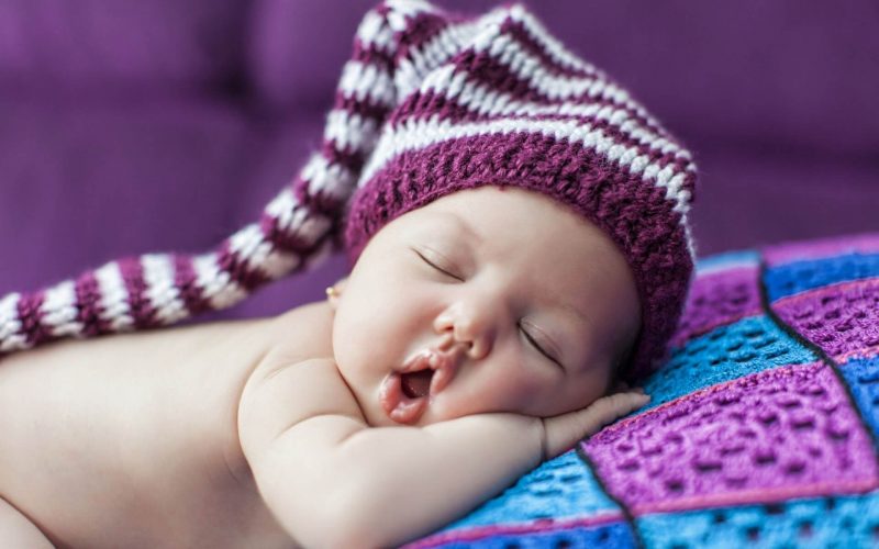 Hình ảnh baby nằm ngủ đẹp như thiên thần