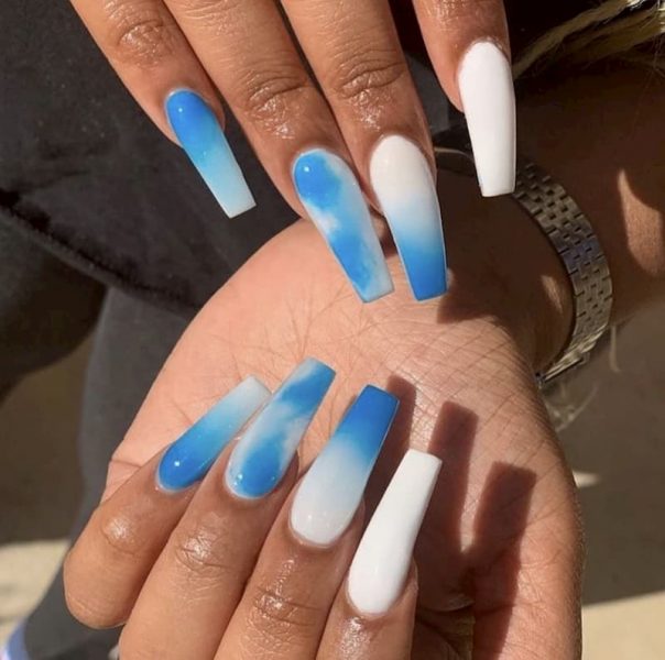 Hình ảnh mẫu nail màu trắng xanh ombre độc đáo