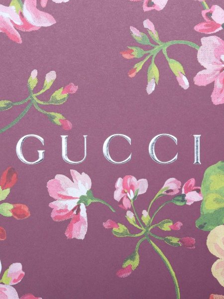 Hình Gucci đơn giản