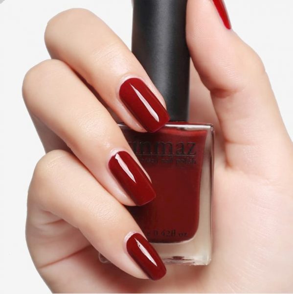 Hình mẫu nail màu đỏ rực rỡ nổi bật
