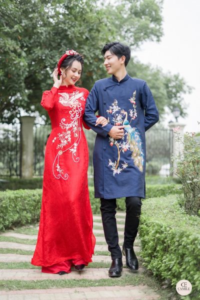 Mẫu áo dài cưới hai màu