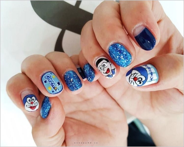 Mẫu nail Doraemon