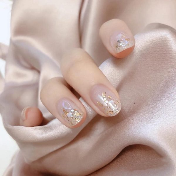 Mẫu nail Hàn Quốc đẹp sang trọng