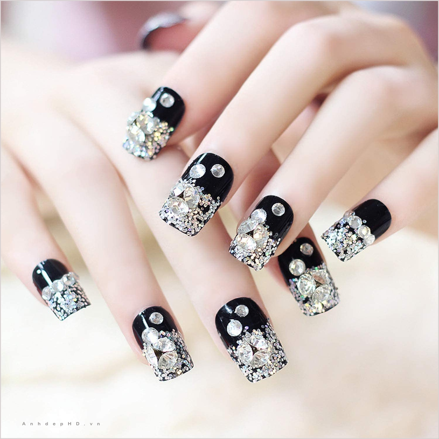 Oăn Nails  Eyelash Beauty on Instagram Màu xanh đen trắng tayy dã  mann   Oăn Nails Beauty  We mak  Nails Luxury nails Cute  nail art designs