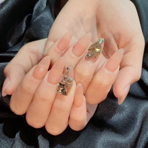 Nail Hàn Quốc đính đá